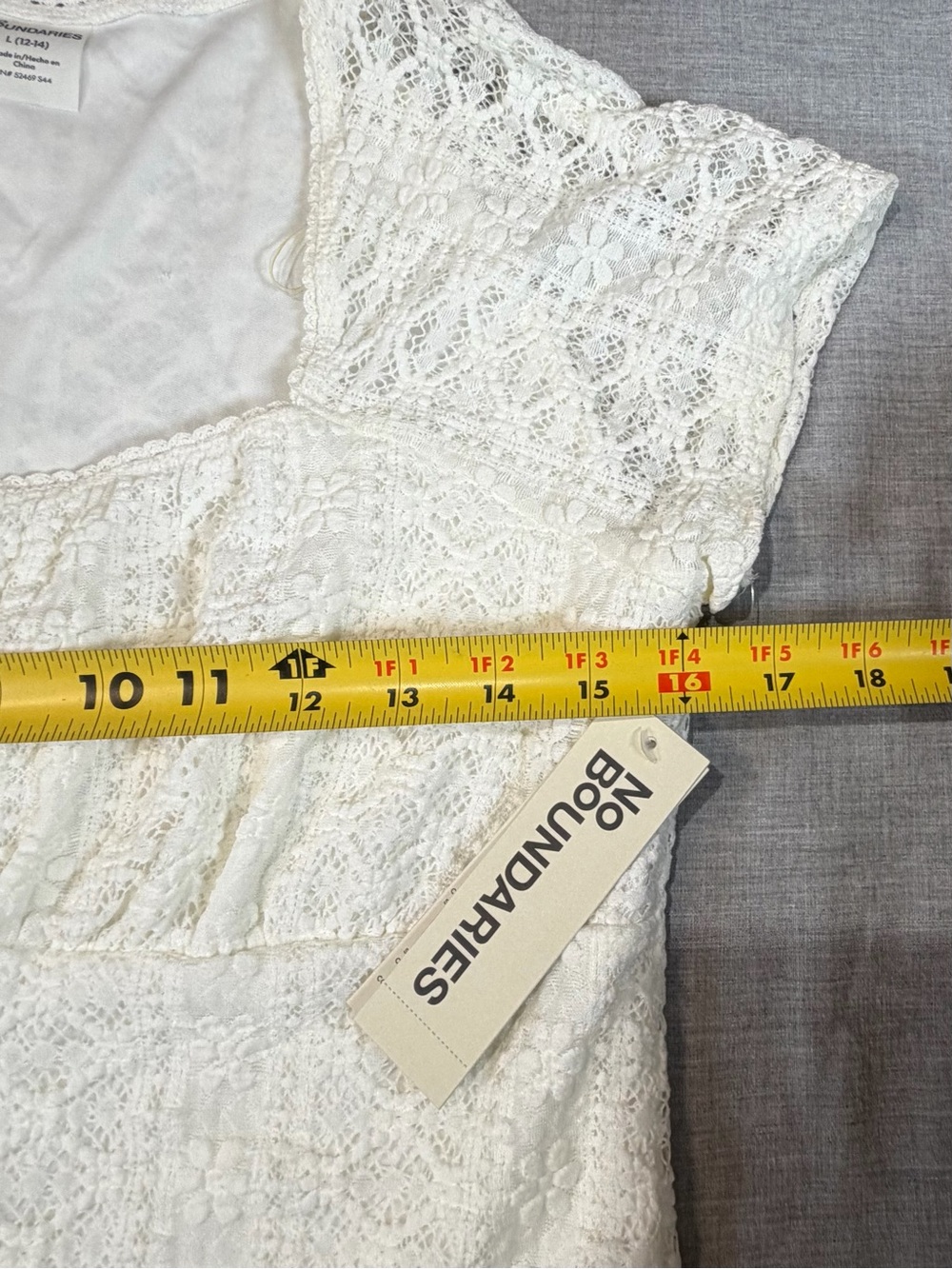 No Boundaries Cream Lace Square-Neck Short Sleeve Top - Picture 7 of 7